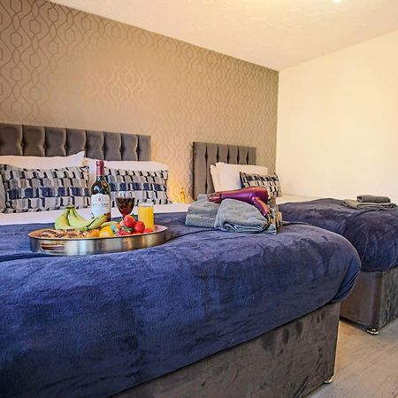 Cosy 3 Bed House To Bicester Outlet For Big Group By Platinum Key Properties Luaran gambar