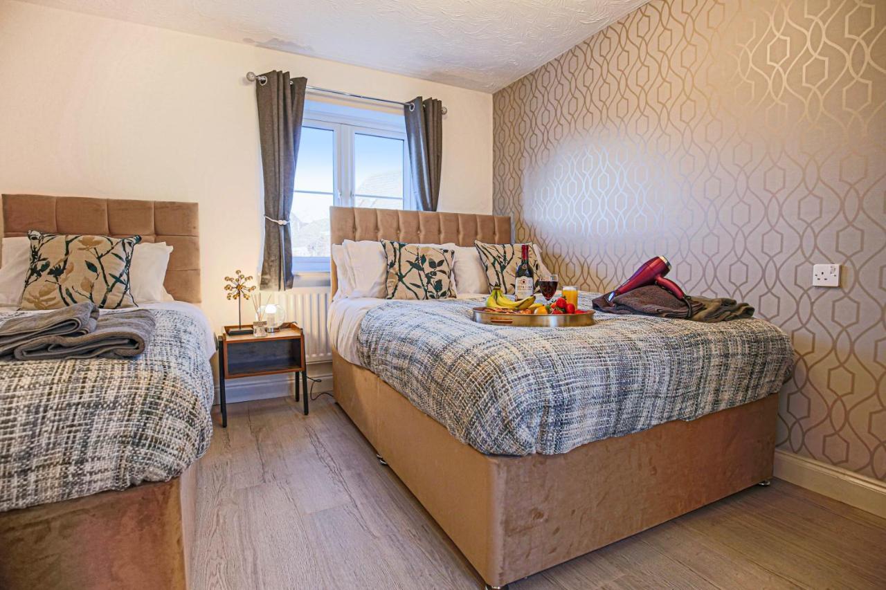 Cosy 3 Bed House To Bicester Outlet For Big Group By Platinum Key Properties Luaran gambar